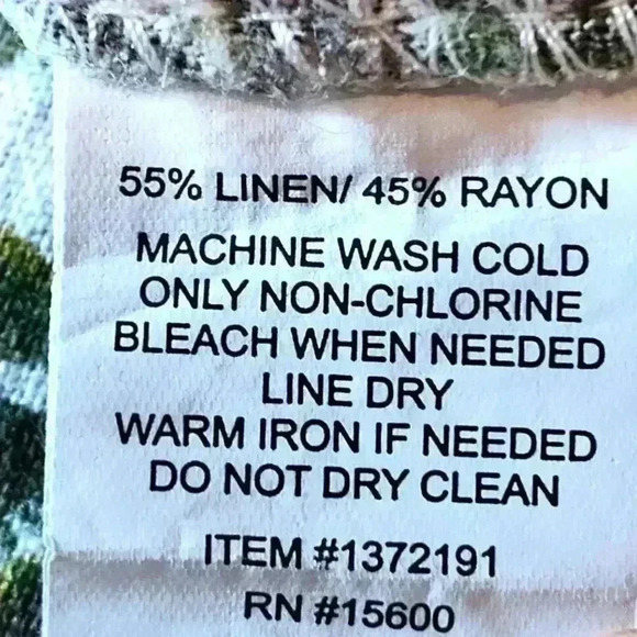 Briggs Women's Linen Blend Tropical Pull-on Shorts |® Size Medium - Picture 4 of 4